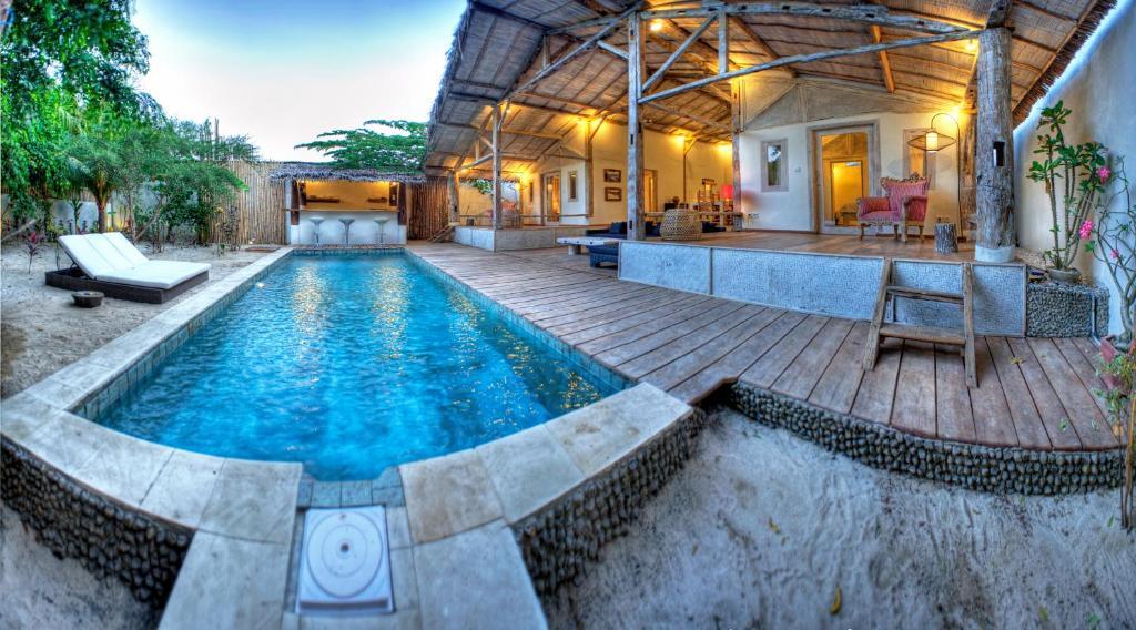 Villa Rumah Rinda Τζίλι Τραγουανγκάν Δωμάτιο φωτογραφία