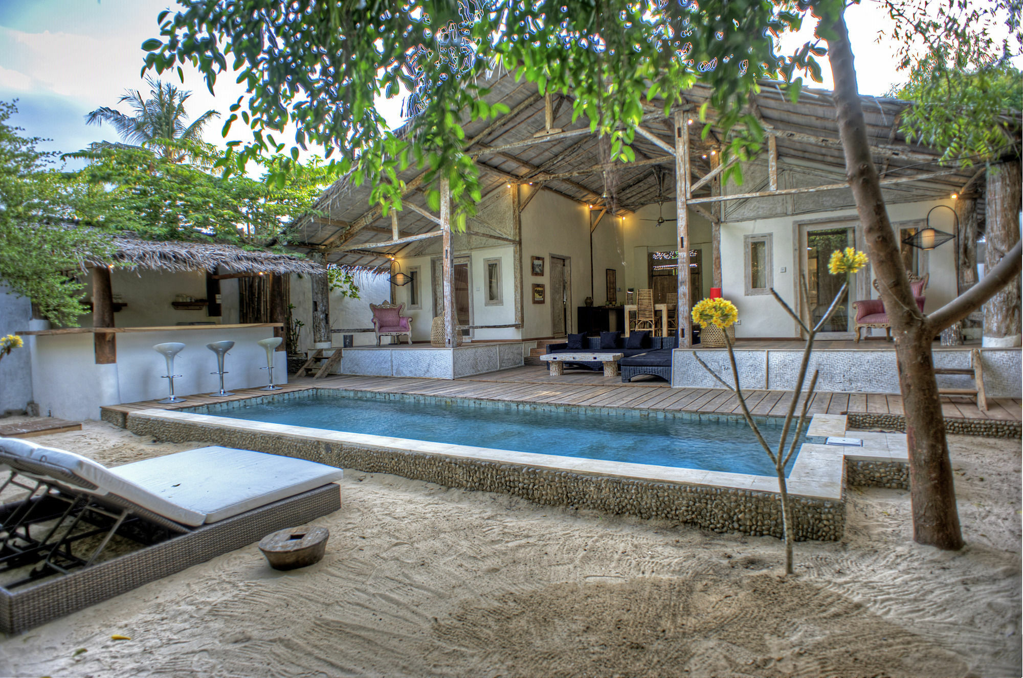 Villa Rumah Rinda Τζίλι Τραγουανγκάν Εξωτερικό φωτογραφία